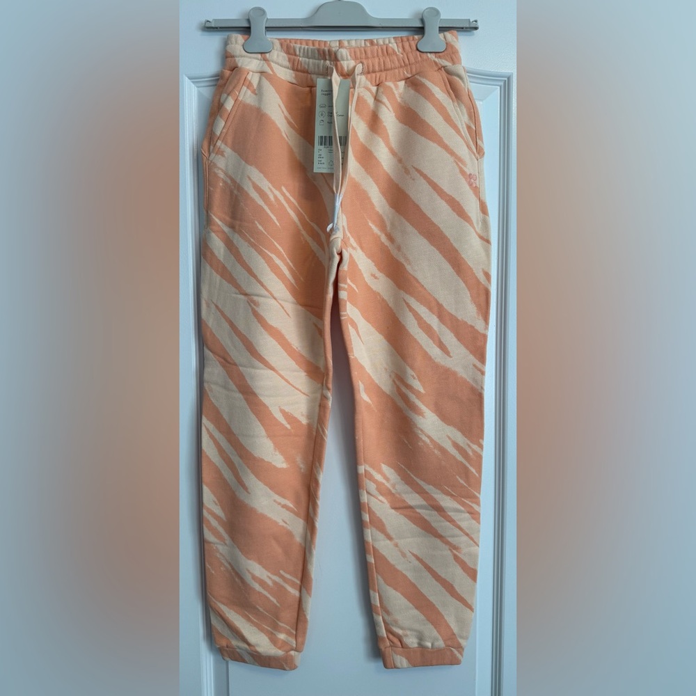 Sweaty Betty Peach and Cream Essential Joggers Organic Cotton